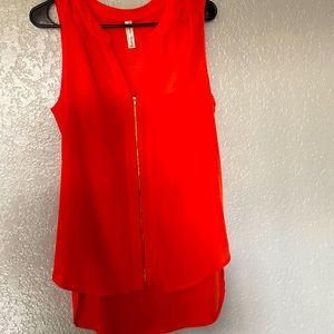 Sleeveless Blouse